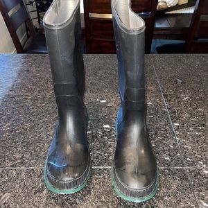 Women's Rain/Snow Utility Boots - Size 10